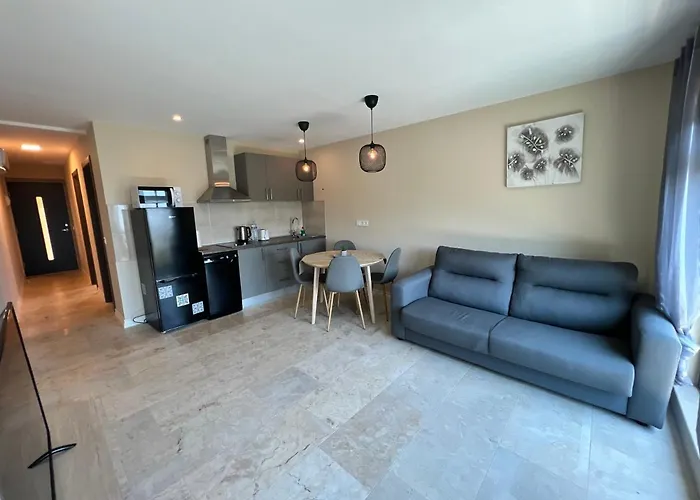 Olta 5 Sea View 칼페